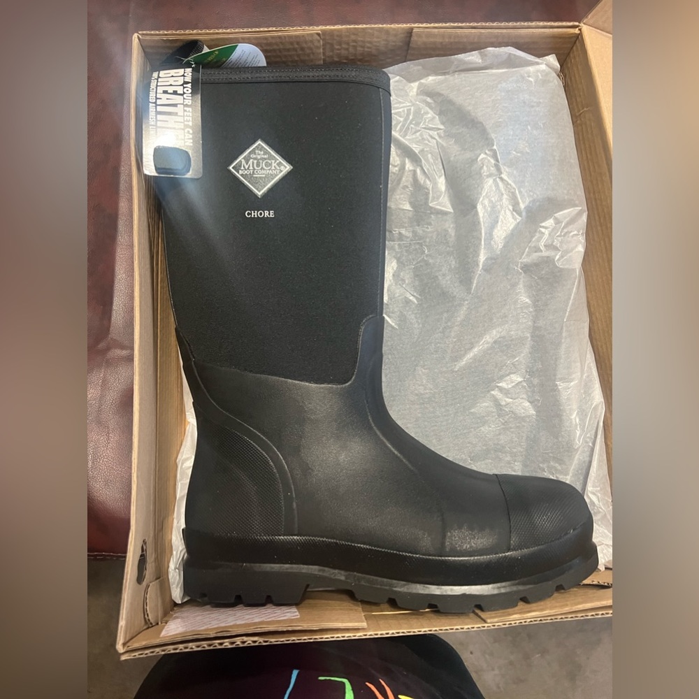 Muck boots